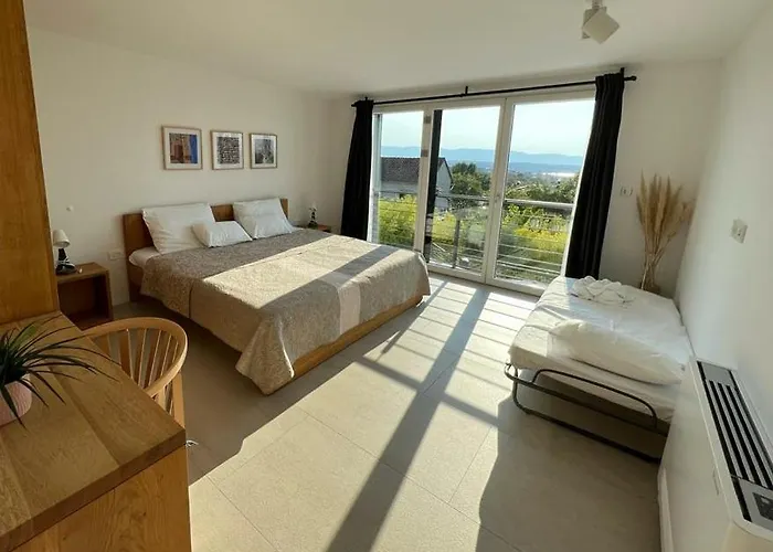 Jojo * مالينسكا